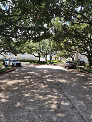 7399 Regency Square Court 7399, Houston, TX 77036
