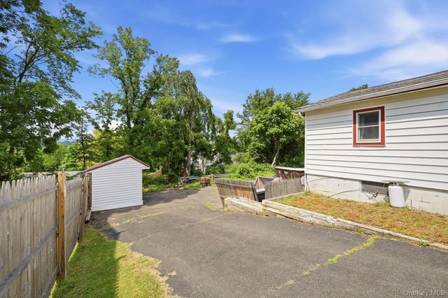 7 Highland Avenue, Kerhonkson, NY 12446