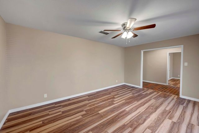 4 Metz Court, Midland, TX 79705