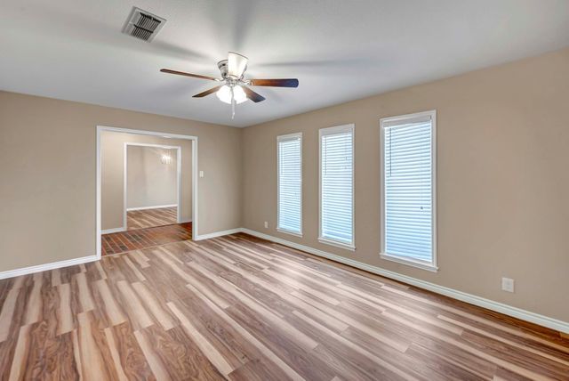 4 Metz Court, Midland, TX 79705