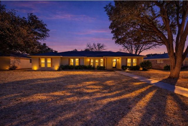 4 Metz Court, Midland, TX 79705