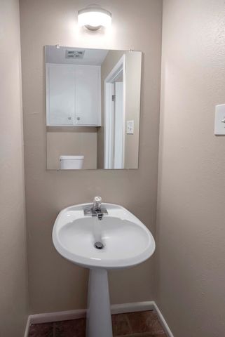 4 Metz Court, Midland, TX 79705