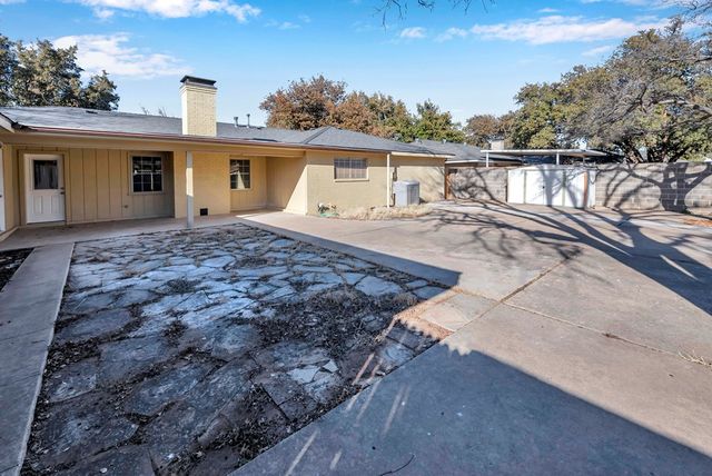 4 Metz Court, Midland, TX 79705