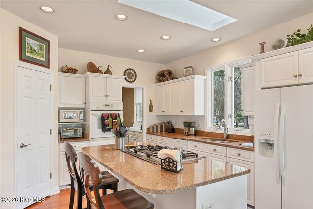 24 Talamore Drive, Southern Pines, NC 28387