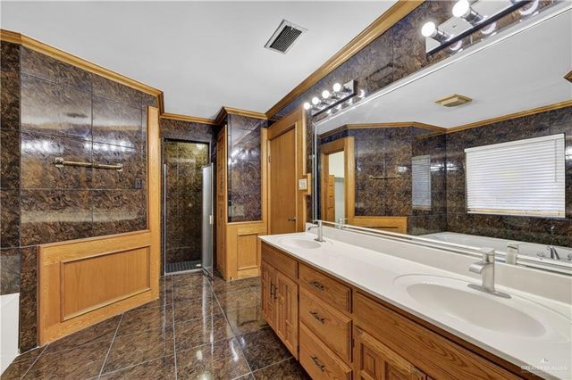 304 Bluebird Avenue, Mcallen, TX 78504