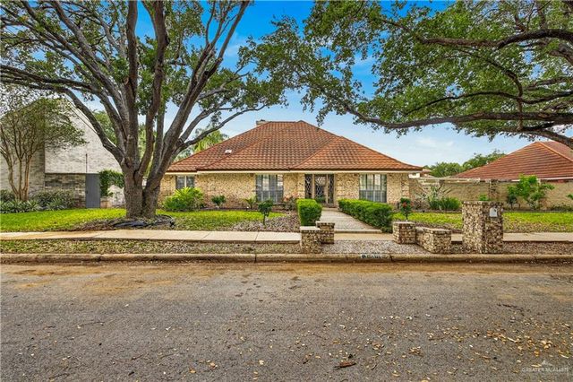 304 Bluebird Avenue, Mcallen, TX 78504