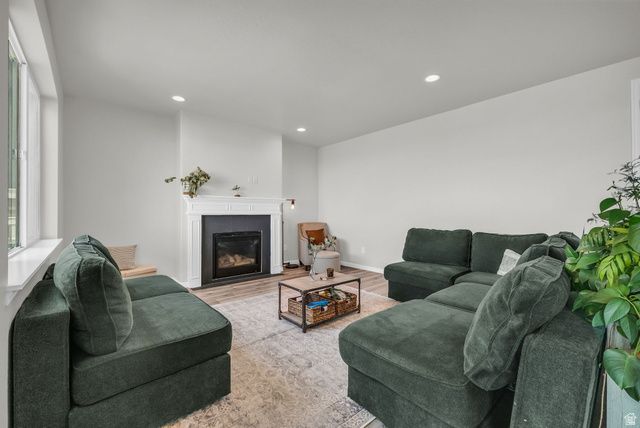 171 E EDGECREST LN, North Salt Lake, UT 84054