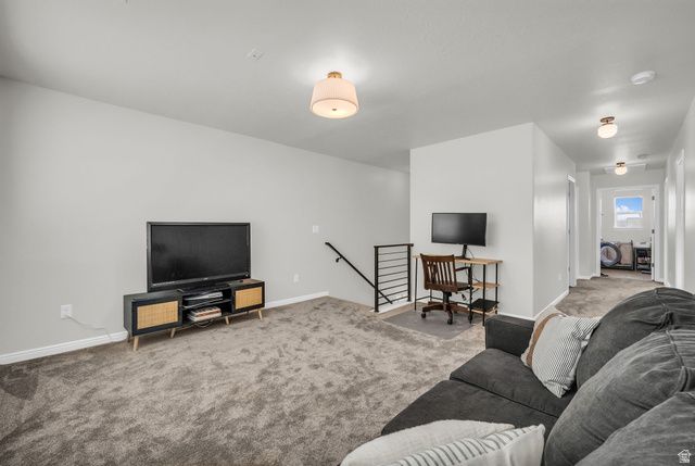 171 E EDGECREST LN, North Salt Lake, UT 84054