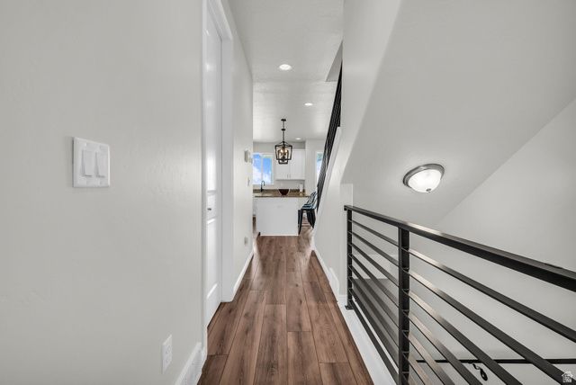 171 E EDGECREST LN, North Salt Lake, UT 84054