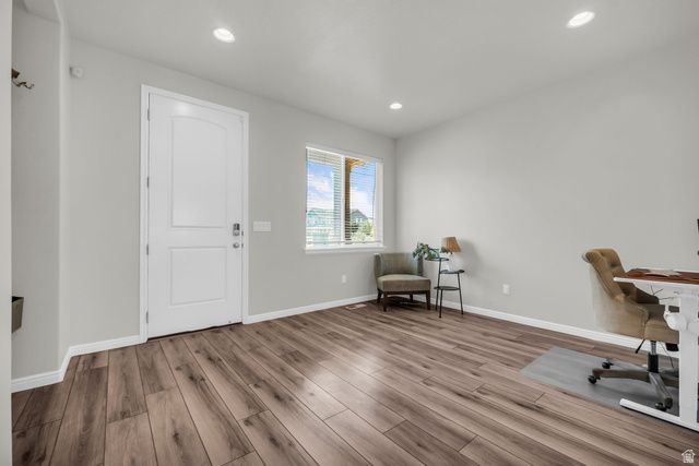 171 E EDGECREST LN, North Salt Lake, UT 84054