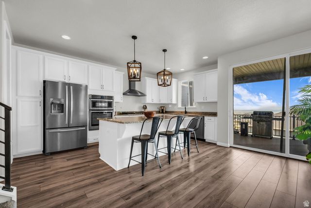 171 E EDGECREST LN, North Salt Lake, UT 84054
