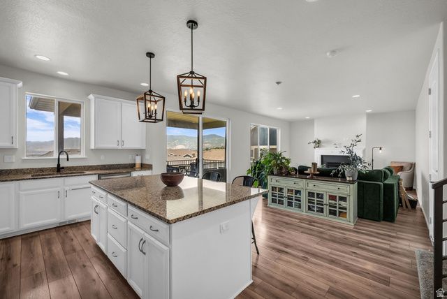 171 E EDGECREST LN, North Salt Lake, UT 84054