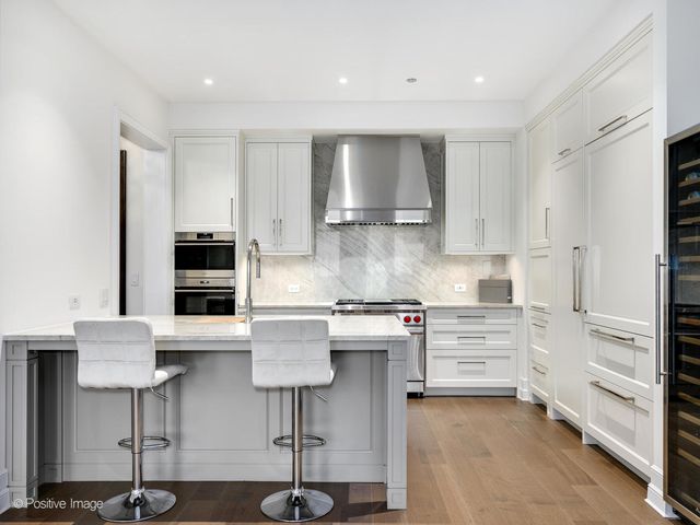 435 N Michigan Avenue 611, Chicago, IL 60611