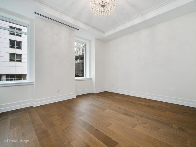 435 N Michigan Avenue 611, Chicago, IL 60611