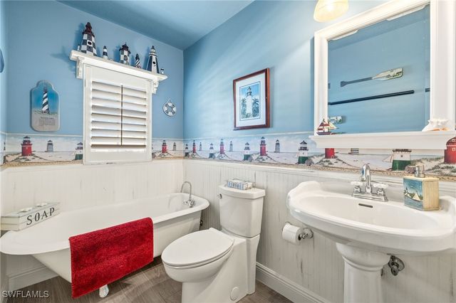 27130 Holly LN, Bonita Springs, FL 34135