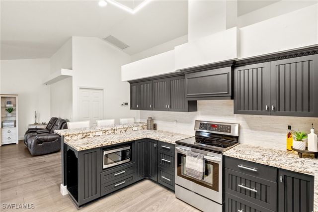 27130 Holly LN, Bonita Springs, FL 34135