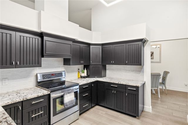 27130 Holly LN, Bonita Springs, FL 34135