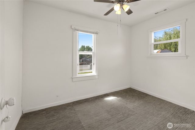 208 N Spokane Street, Kittitas, WA 98934
