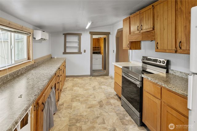 208 N Spokane Street, Kittitas, WA 98934
