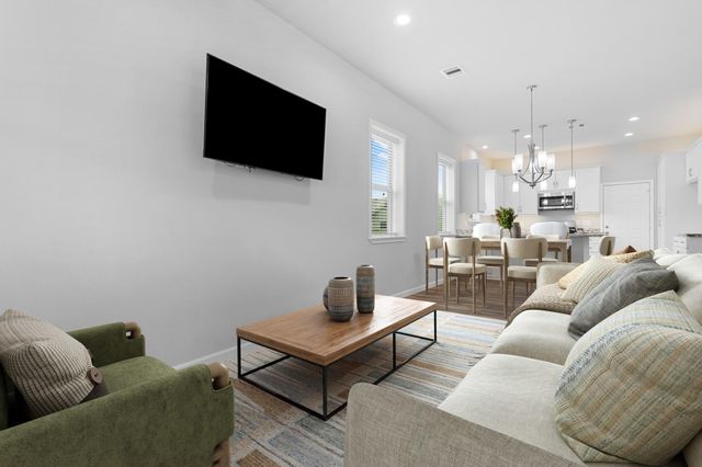 1505 Hussion Street, Houston, TX 77003