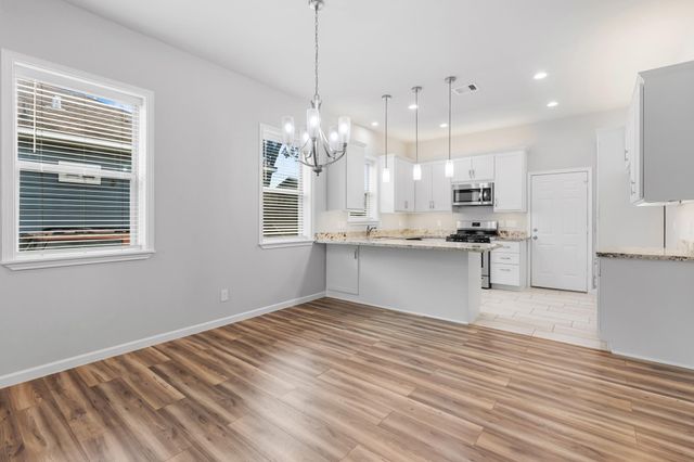 1505 Hussion Street, Houston, TX 77003