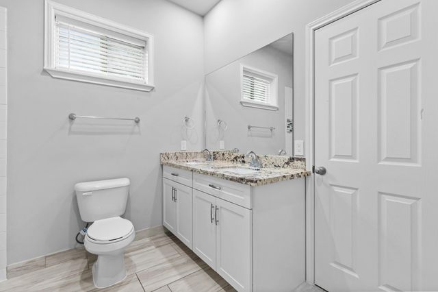 1505 Hussion Street, Houston, TX 77003