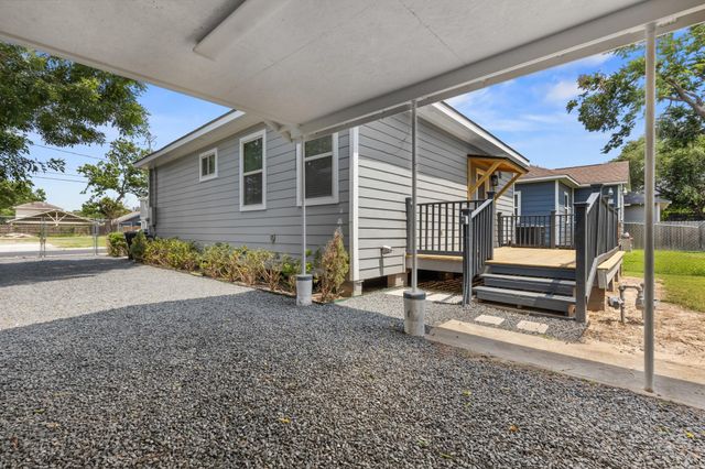 1505 Hussion Street, Houston, TX 77003