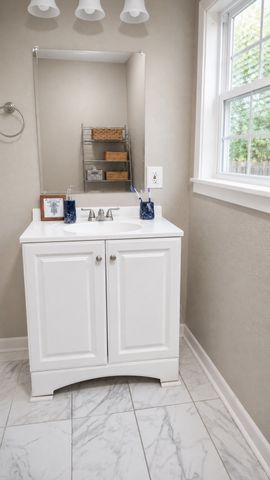 200 S Mimosa Street, Paradise, TX 76073