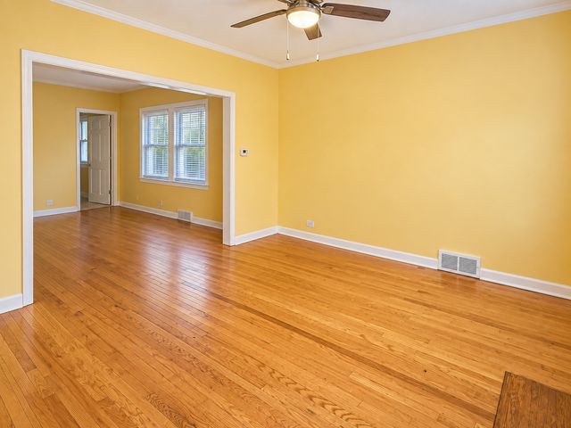331 23rd Avenue, Bellwood, IL 60104