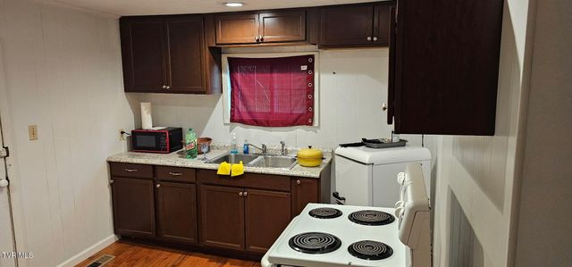 614 Forest Street, Greeneville, TN 37743