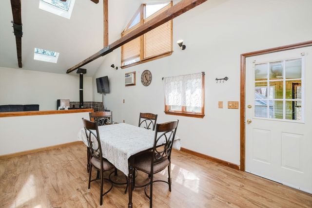 25 Highstone St, Taunton, MA 02718