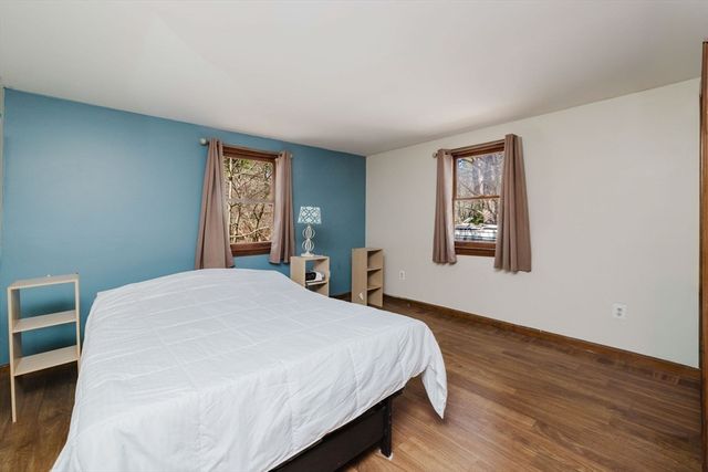 25 Highstone St, Taunton, MA 02718