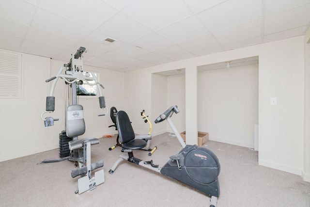 25 Highstone St, Taunton, MA 02718