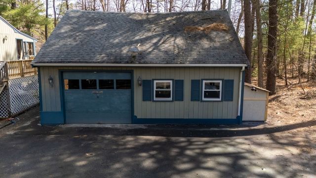25 Highstone St, Taunton, MA 02718