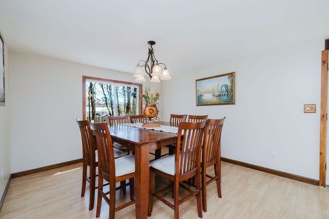 25 Highstone St, Taunton, MA 02718