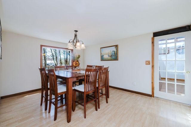 25 Highstone St, Taunton, MA 02718