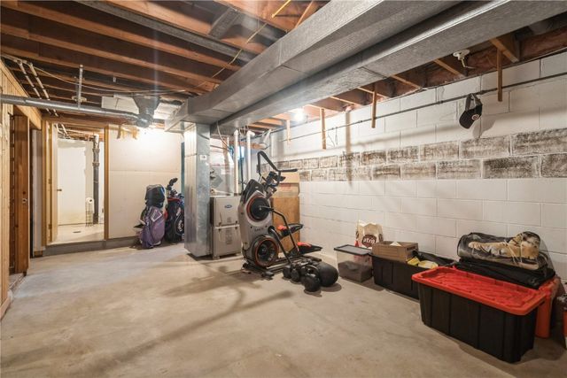 285 15th Street, Marion, IA 52302