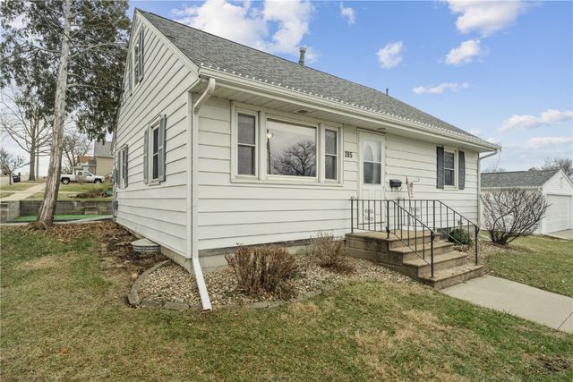 285 15th Street, Marion, IA 52302
