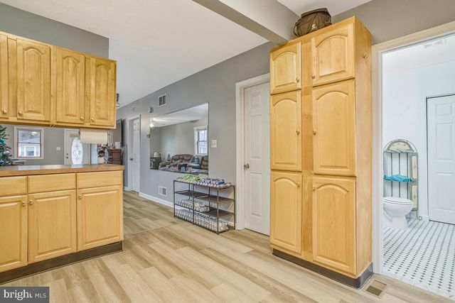 309 GEORGE AVE, Essex, MD 21221