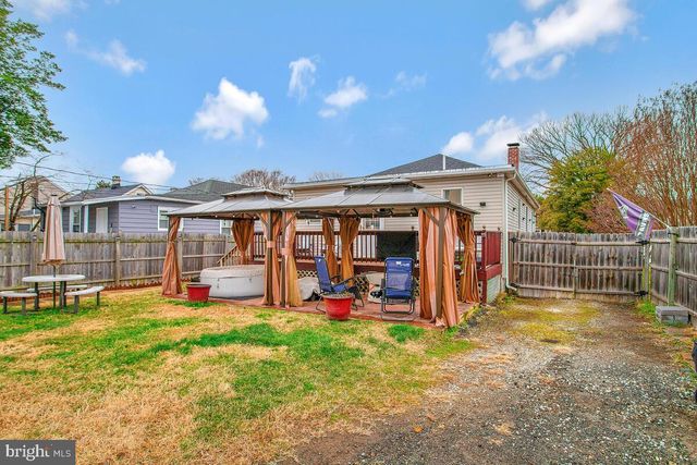 309 GEORGE AVE, Essex, MD 21221