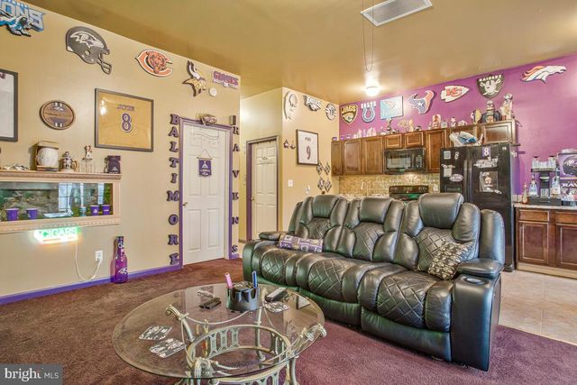 309 GEORGE AVE, Essex, MD 21221