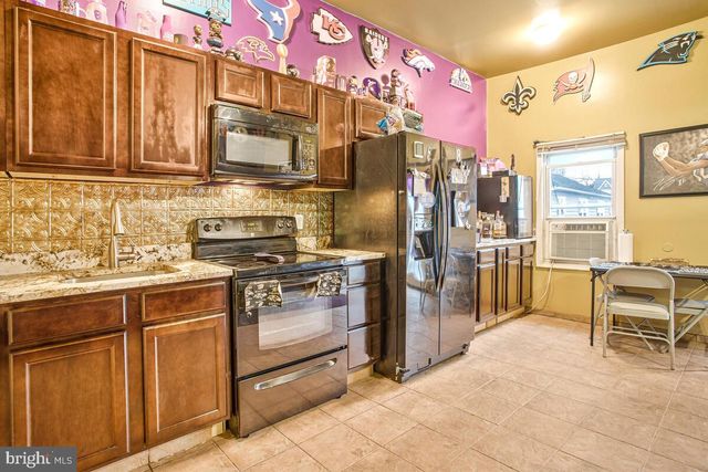 309 GEORGE AVE, Essex, MD 21221