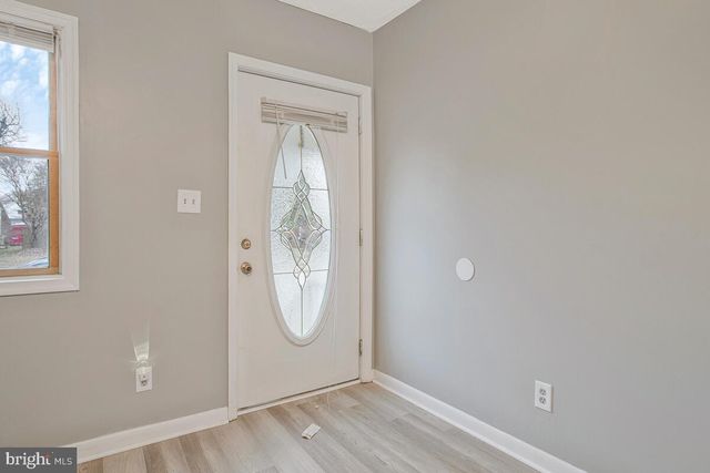 309 GEORGE AVE, Essex, MD 21221