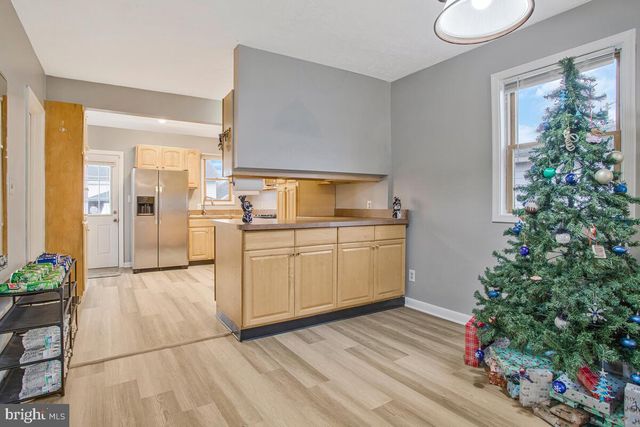 309 GEORGE AVE, Essex, MD 21221