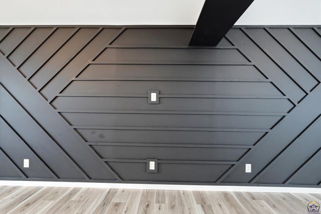 2309 SE 28th CT, Topeka, KS 66605