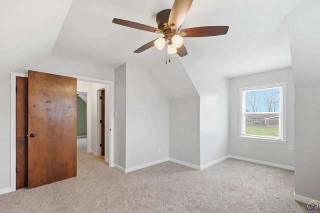 2309 SE 28th CT, Topeka, KS 66605