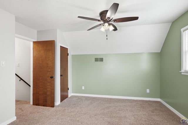 2309 SE 28th CT, Topeka, KS 66605