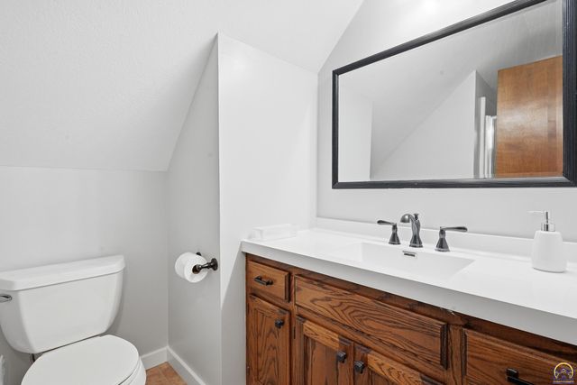 2309 SE 28th CT, Topeka, KS 66605