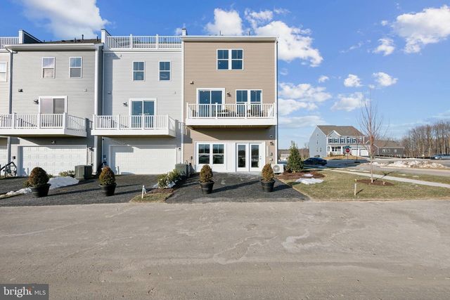 10951 WHEAT BERRY DR, Upper Marlboro, MD 20774
