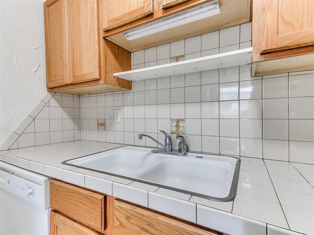 2837 NW 18th Street, Oklahoma City, OK 73107